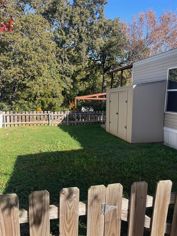 5955 Tenderfoot Trail, Fort Worth