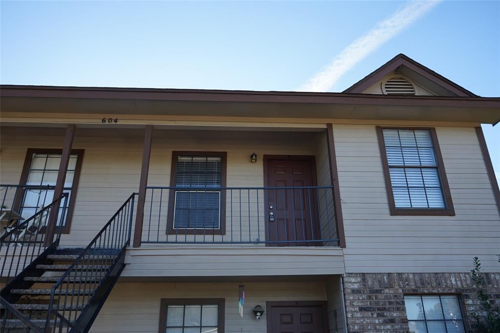 604 Kings Way Drive D, Mansfield