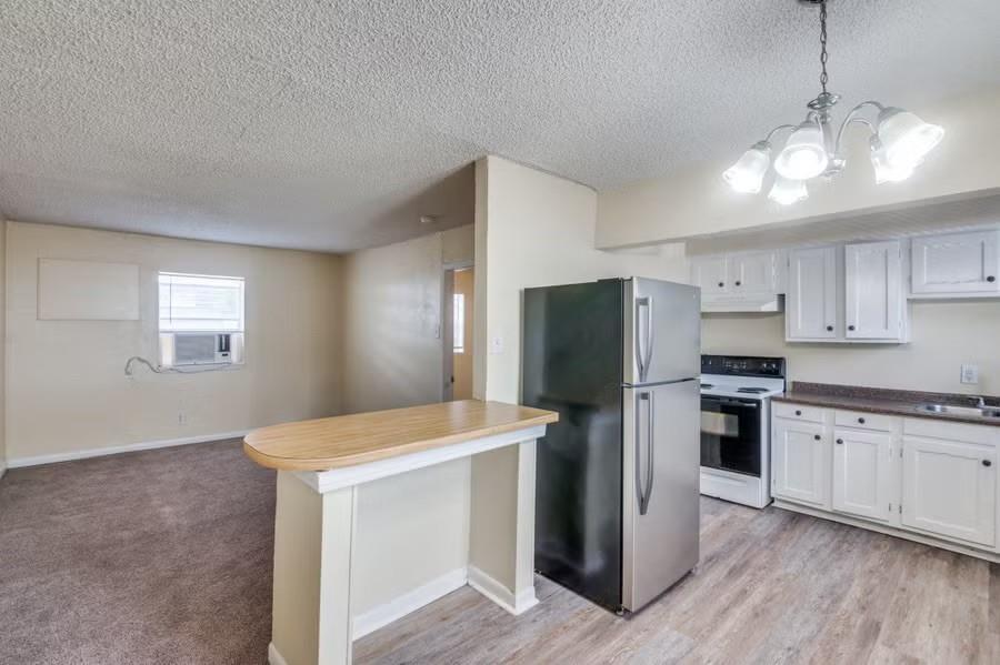 512 S Delaware Street 8, Irving