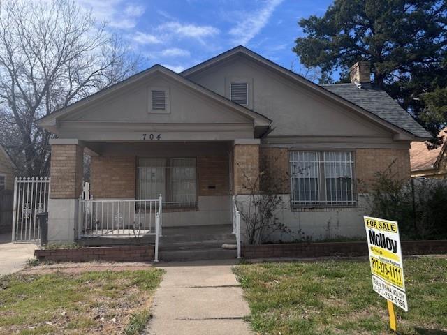 704 S Oakland Boulevard, Fort Worth