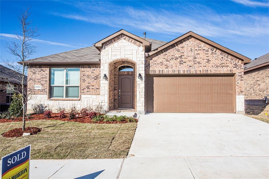1121 Ferncliff Drive, Fort Worth