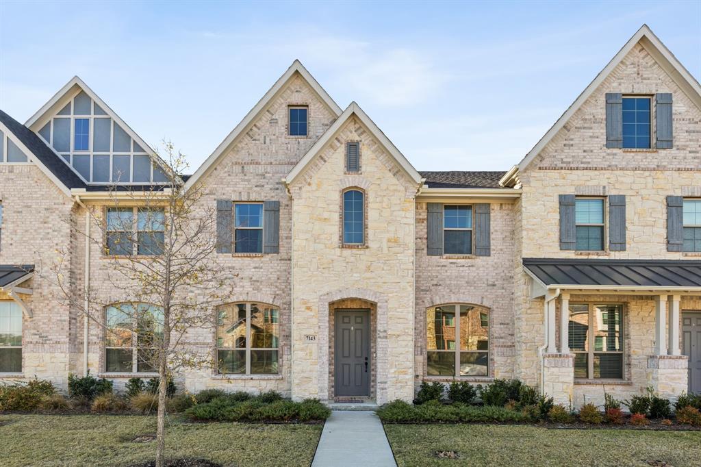 7143 Buchanan Drive, Grand Prairie