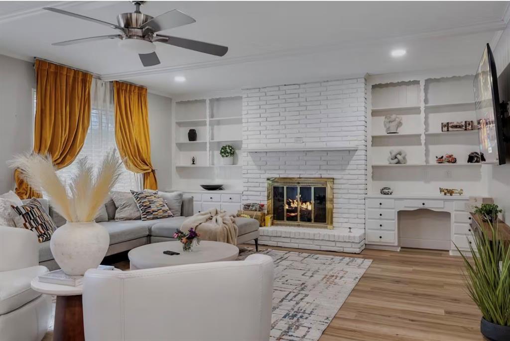 9005 Villa Park Circle, Dallas