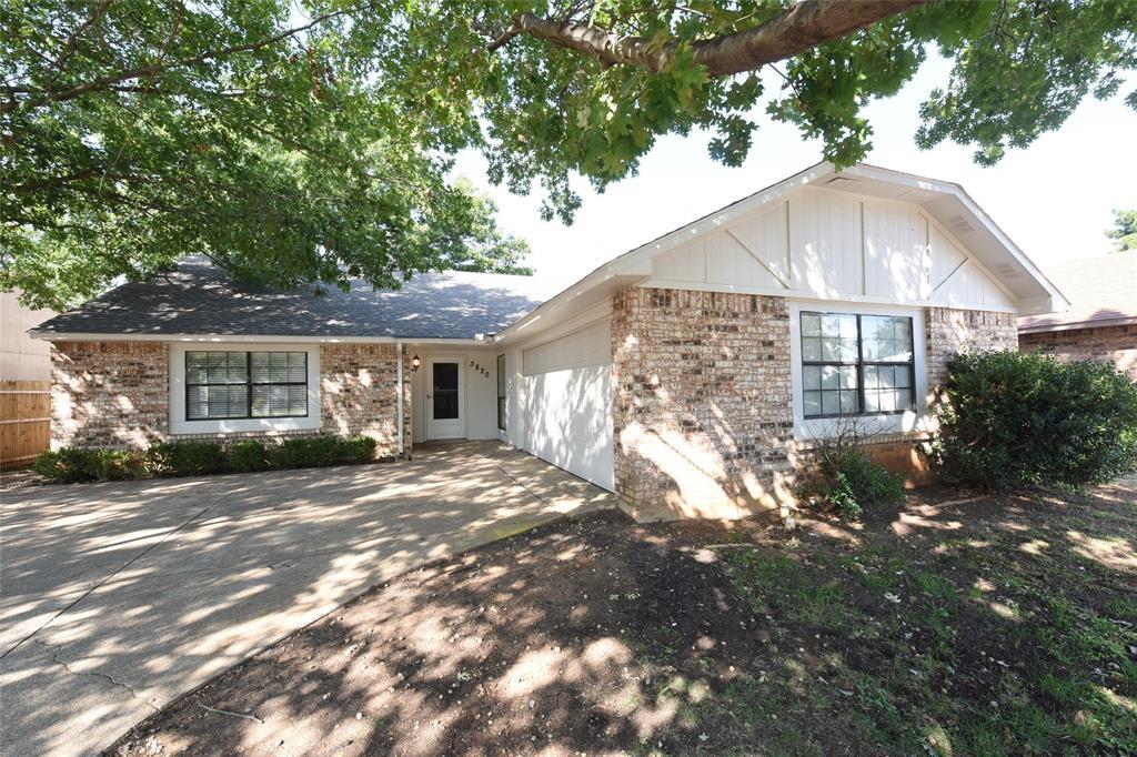 3820 Seven Gables Street, Fort Worth
