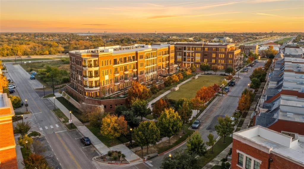 1530 Meeting Street 2406, Southlake