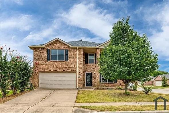 4900 Meadow Trails Drive, Fort Worth