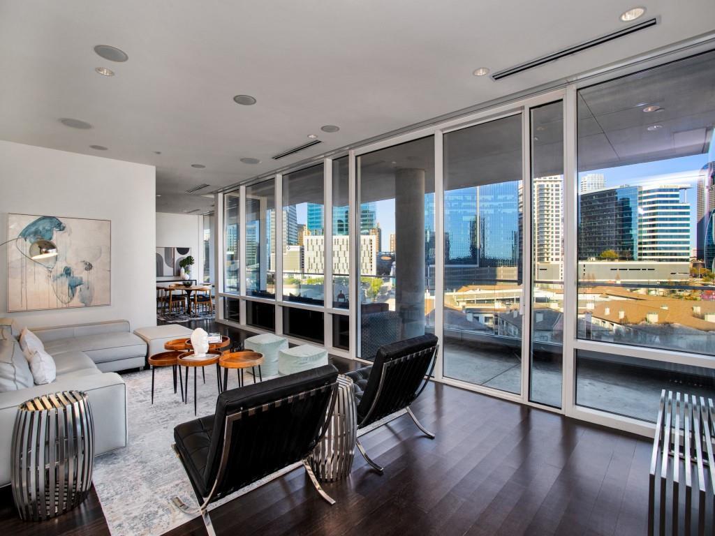 2408 Victory Park Lane 737, Dallas