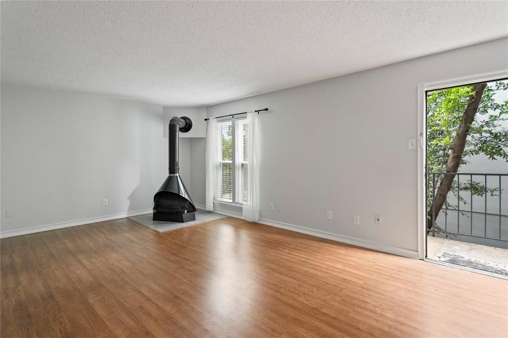 4020 Holland Avenue 202, Dallas