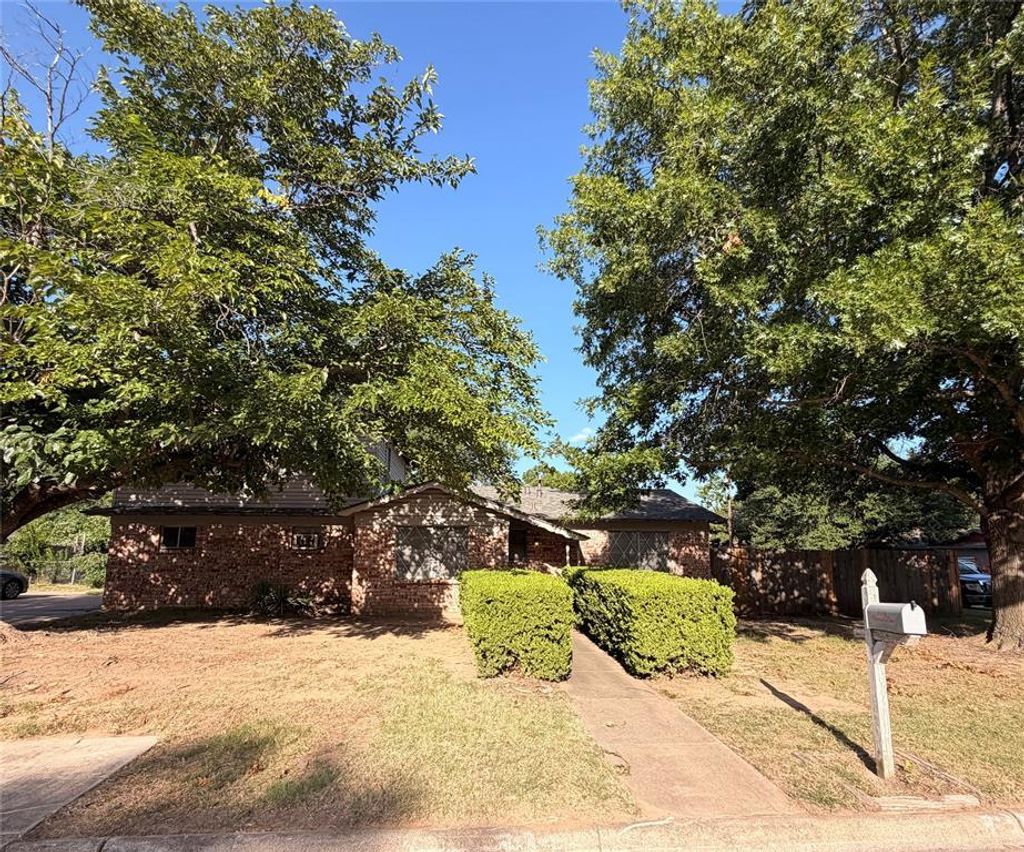1416 Norwood Drive, Hurst