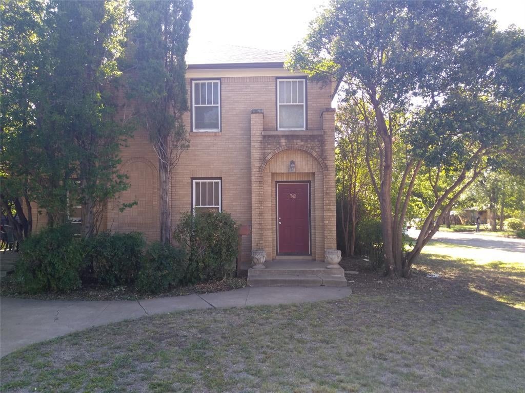 742 Mulberry Street, Buffalo Gap