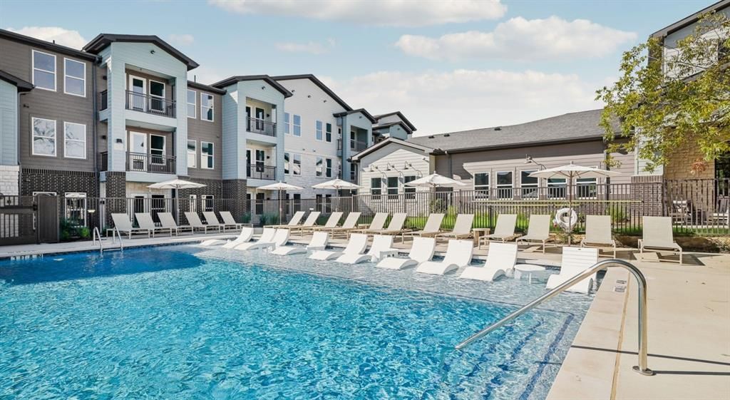 4600 E Mckinney Street 6118, Denton