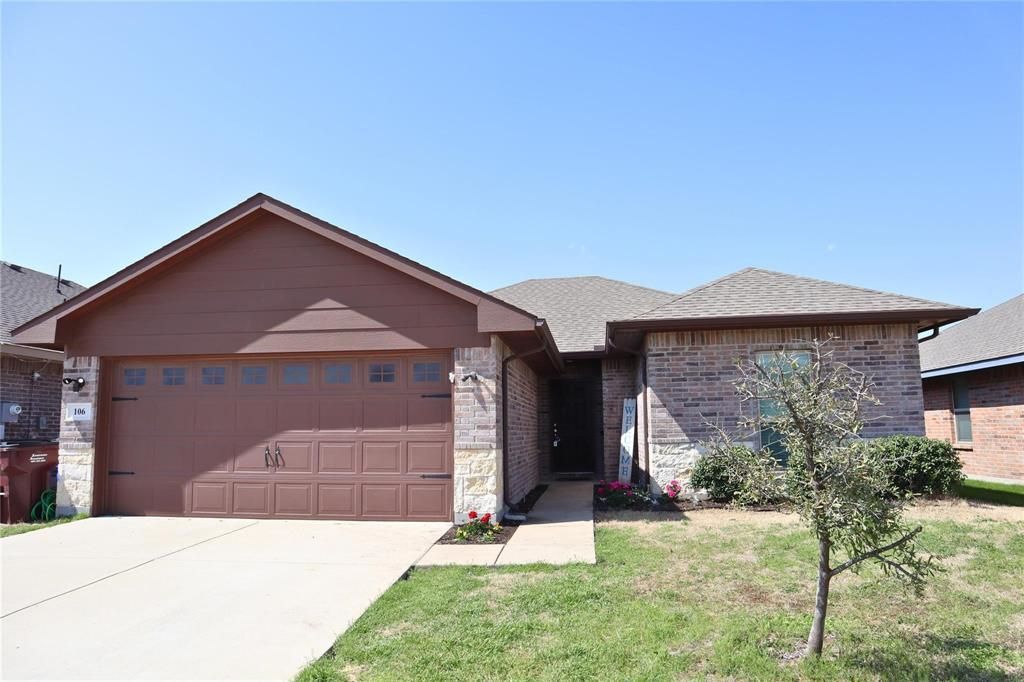 106 Cornell Avenue, Farmersville