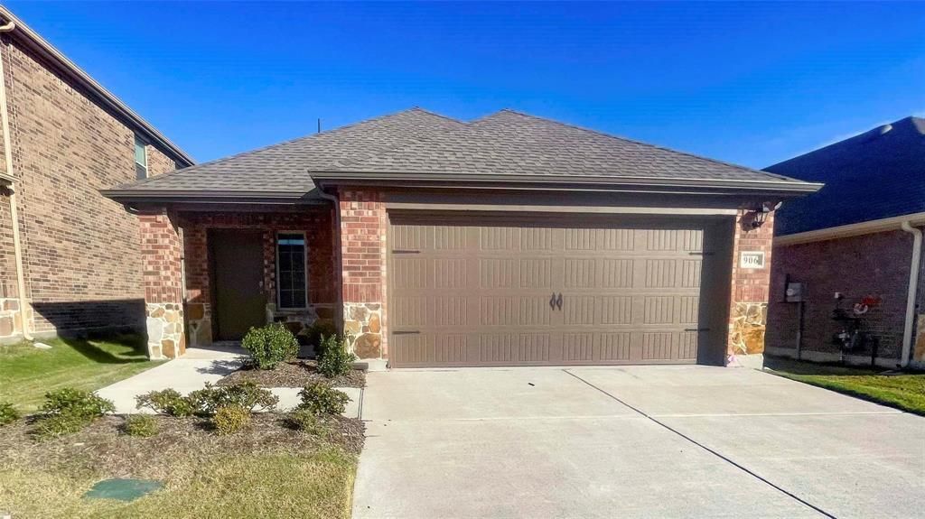 906 Ramble Road, Lavon