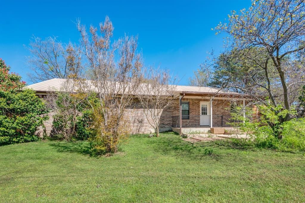 304 Oak Drive, Argyle