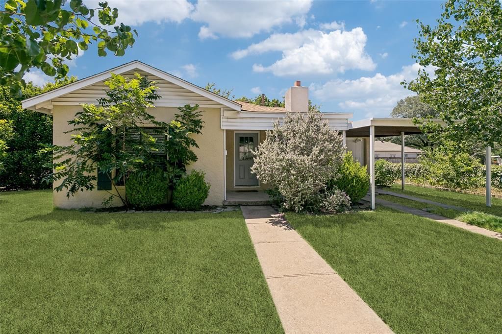 3904 Carolyn Road, Fort Worth