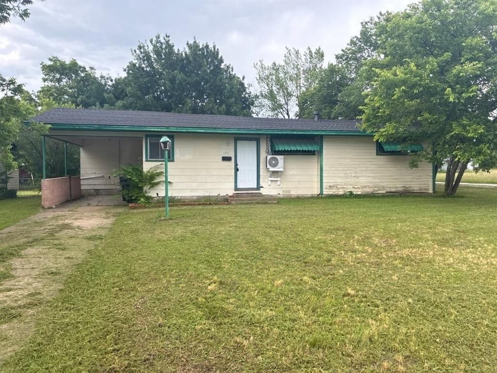 1711 Langford Street, Greenville