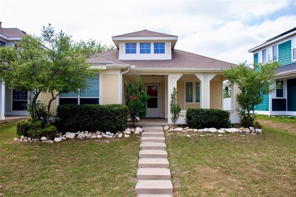10921 Colonial Heights Lane, Fort Worth