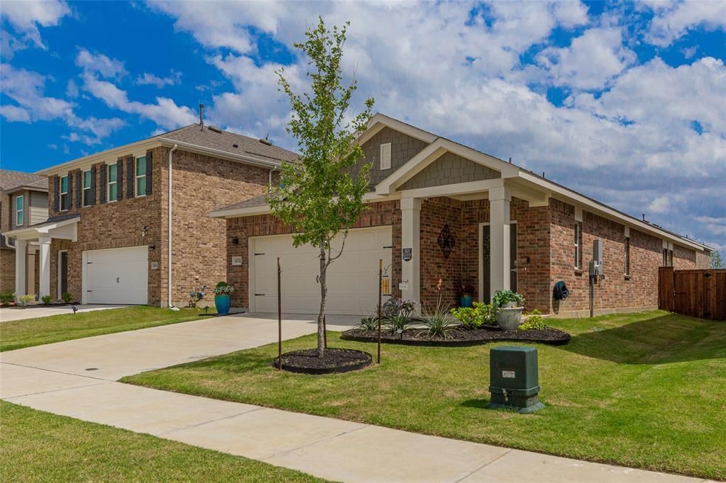 14114 Donahue Street, Pilot Point