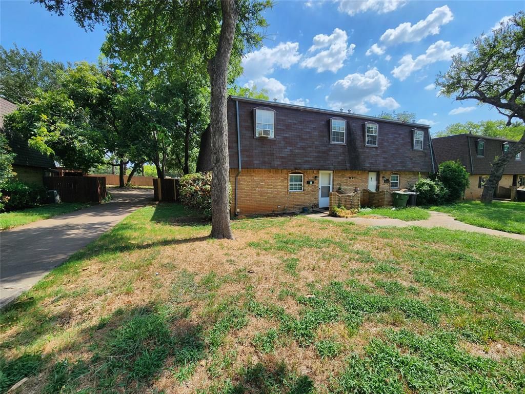 7604 Bridges Avenue B, Richland Hills
