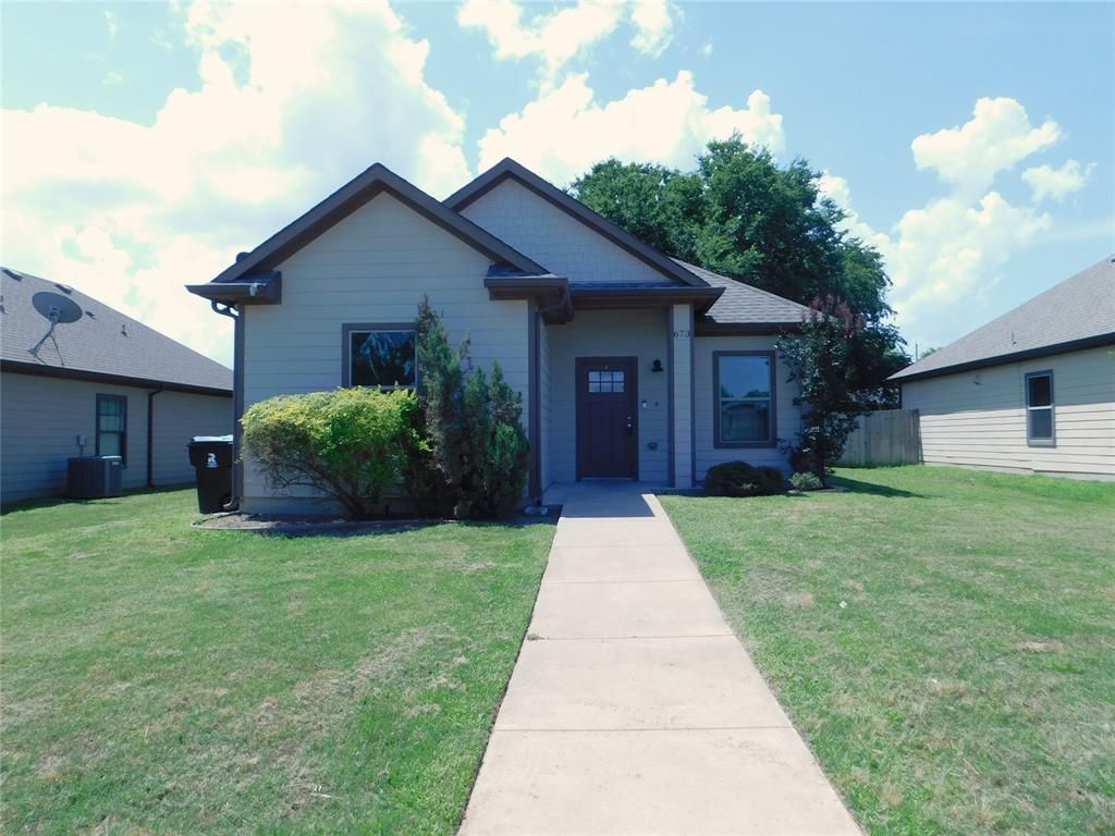 673 Copenhavr Street, Pilot Point