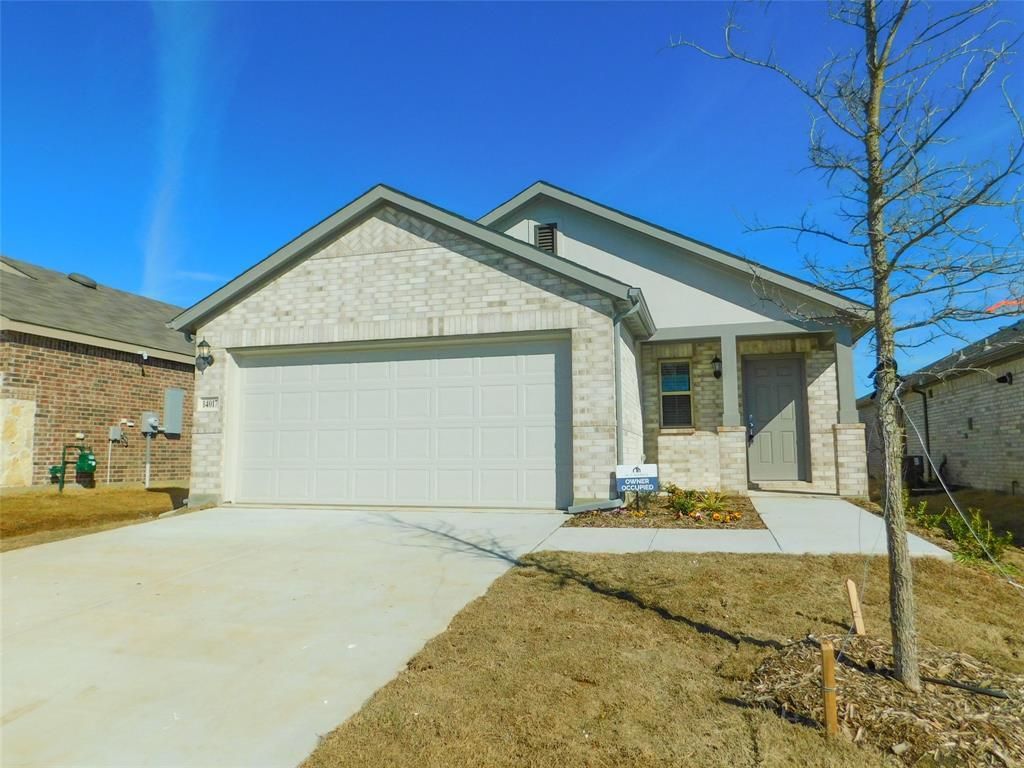 14017 Earlham Street, Pilot Point