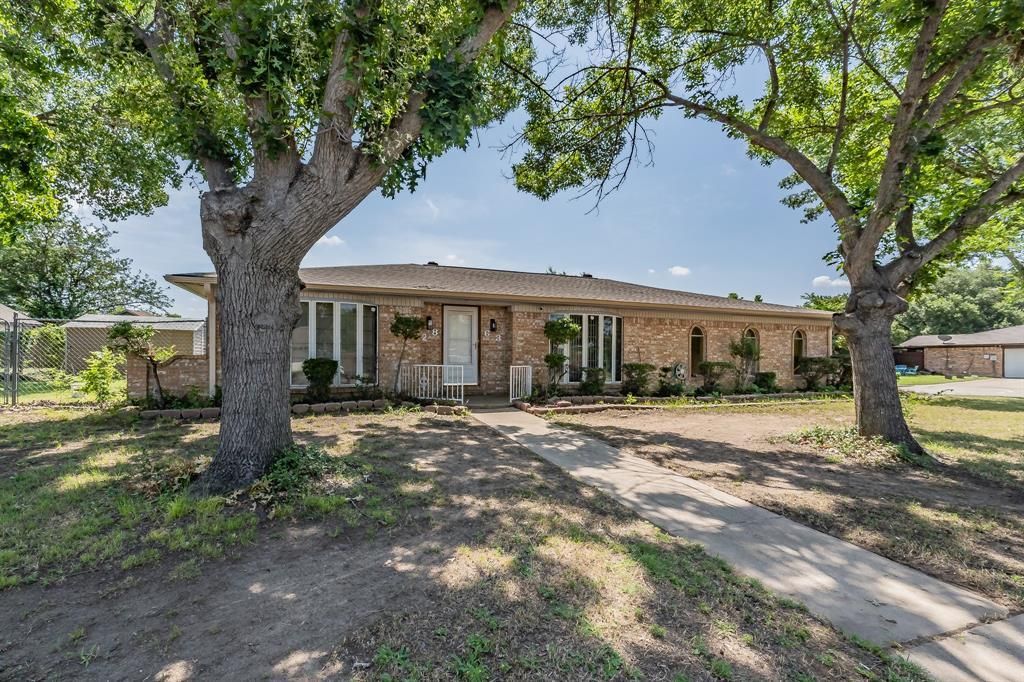 2863 Hitson Lane, Fort Worth