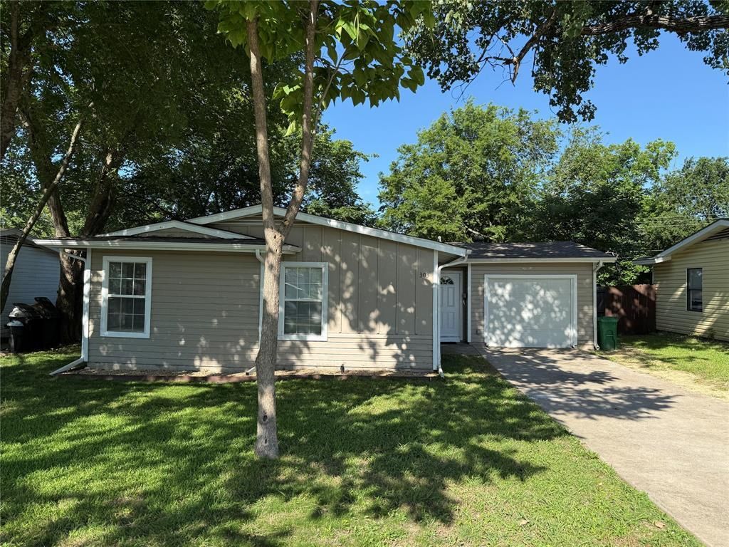 303 Ridgefield Circle, Mesquite