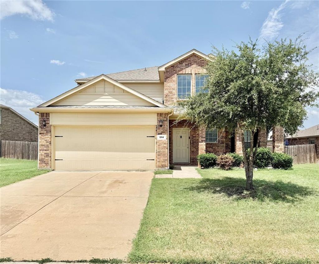 251 Cyrus Street, Anna