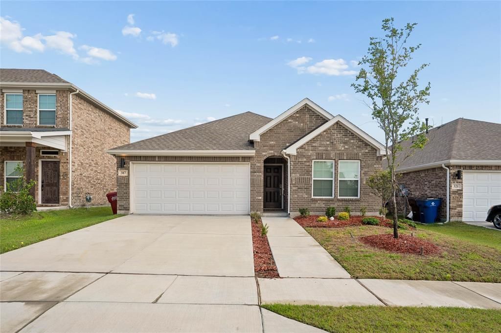 317 Fire Rock Drive, Royse City