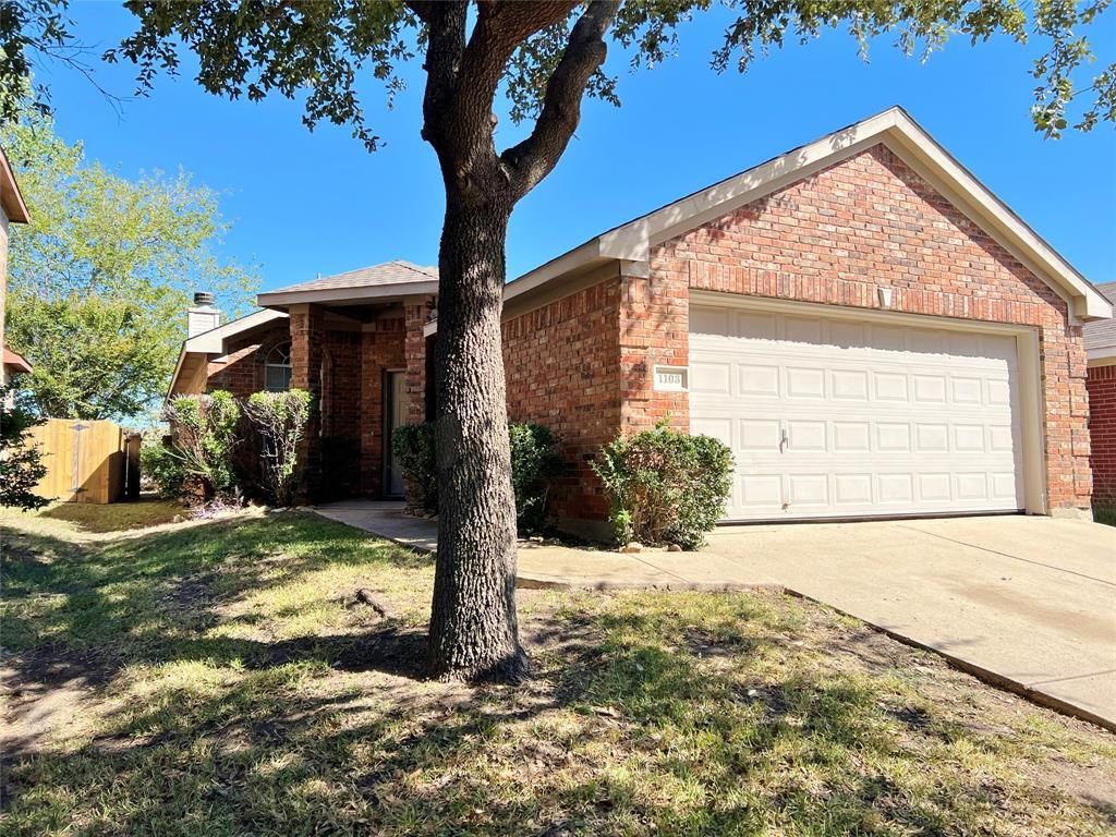 1103 Savage Drive, Denton