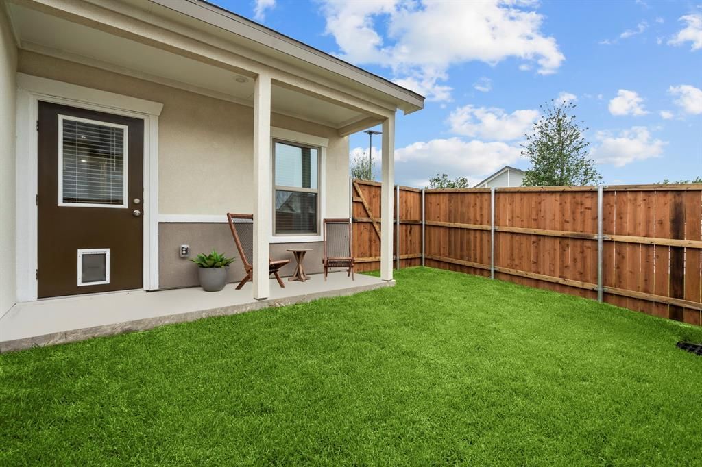 3274 Ganzer Road W 111a, Denton