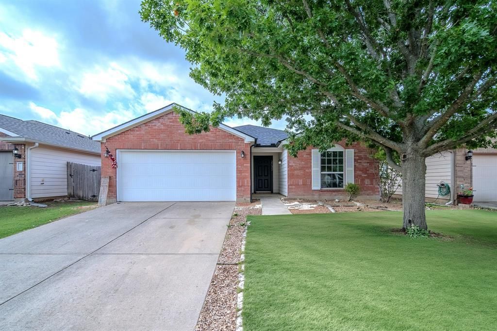 2037 Cedar Trail, Anna