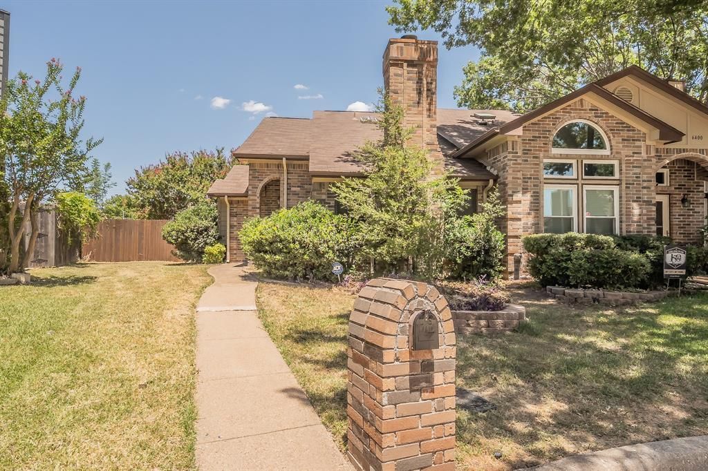 6402 Valleybrooke Court, Arlington