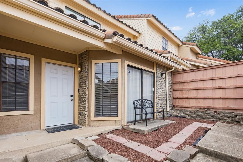 4236 Cuesta Drive, Irving