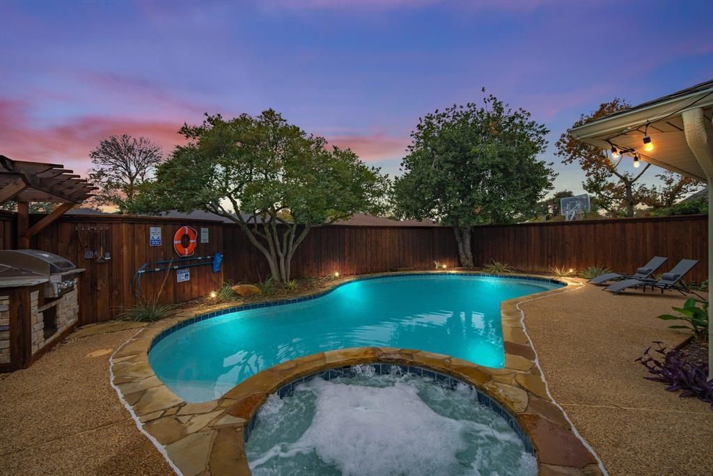 502 Stillmeadow Drive, Richardson