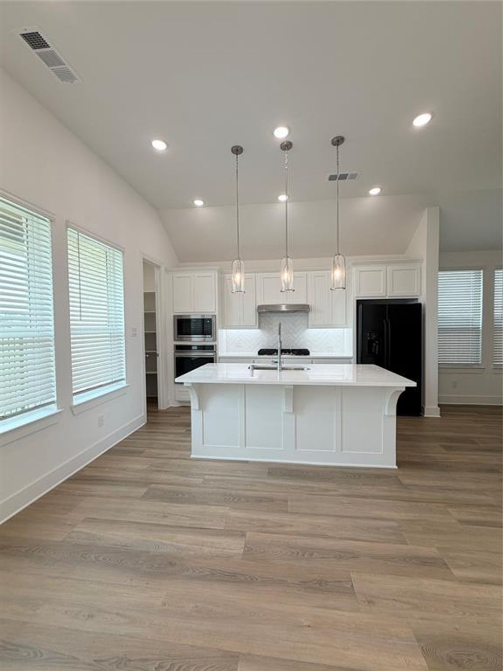 1404 Pintail Place, Celina