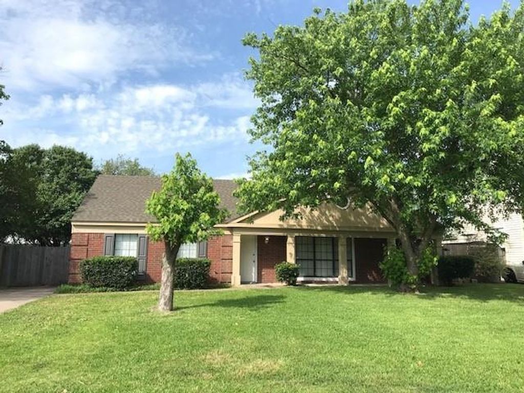 3424 Cambridge Drive, Mesquite