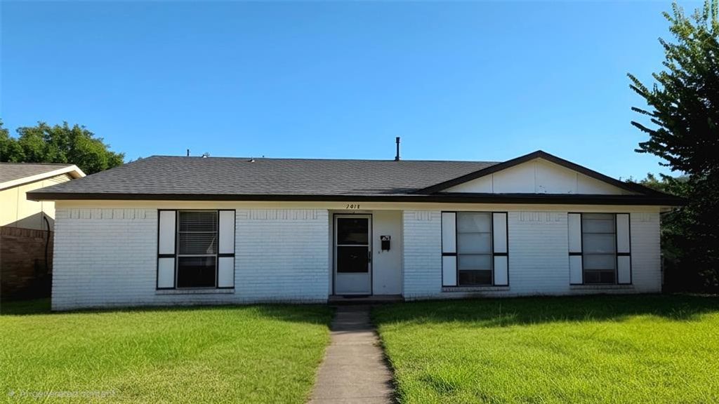 2018 Steamboat Springs Drive, Garland