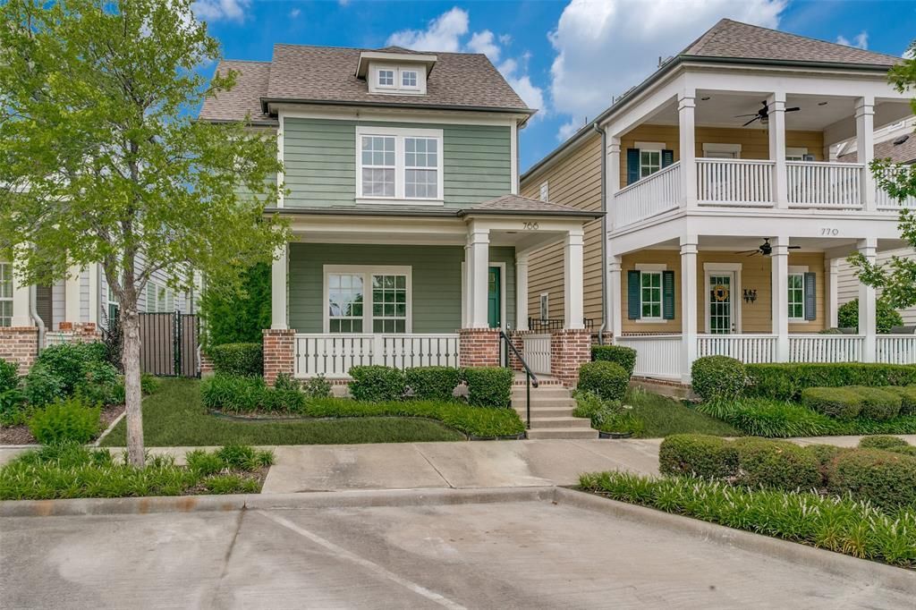 766 E Main Street, Coppell