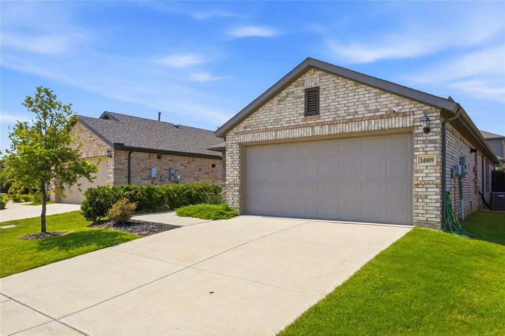 14009 Danesdale Drive, Pilot Point