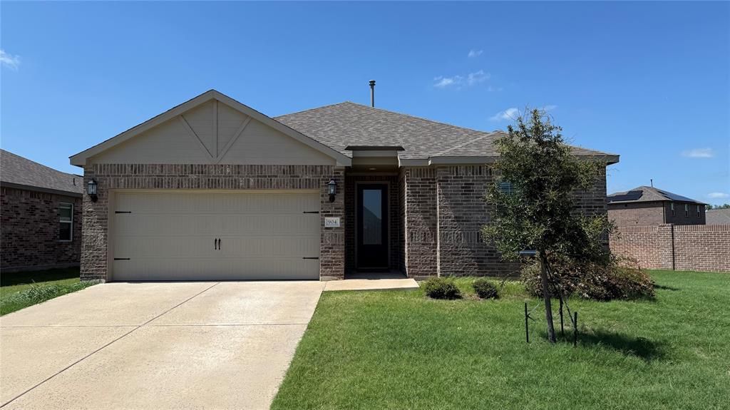 904 Emerson Drive, Anna