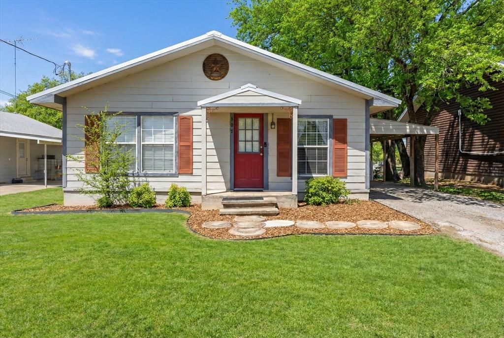 507 E Clifton Street, Stephenville