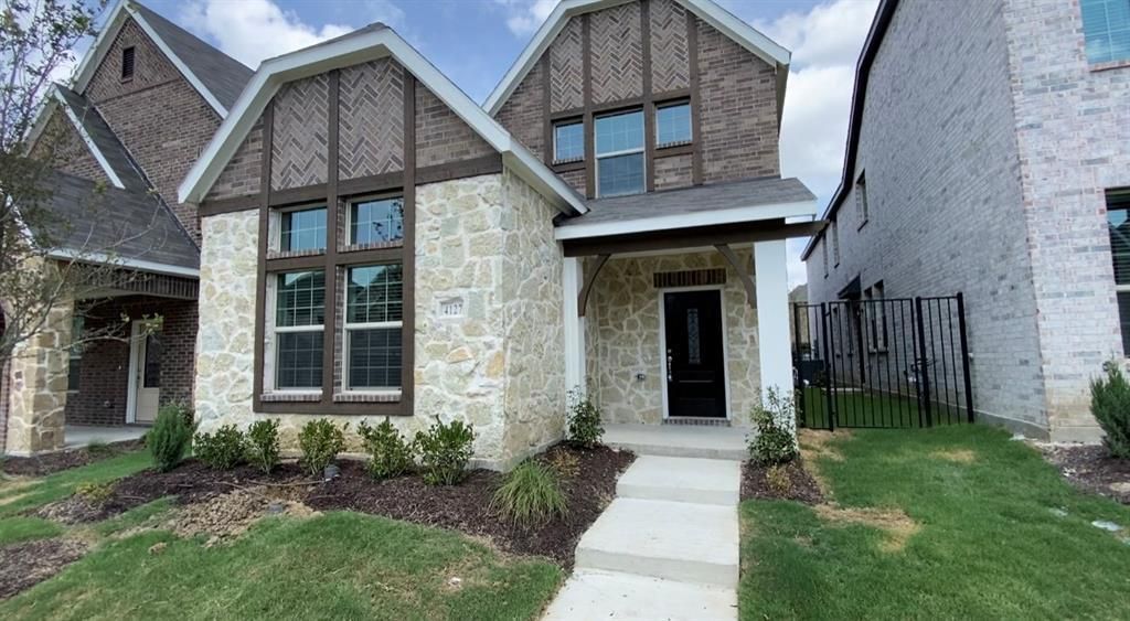 4127 Stockyard Station Lane, Sachse