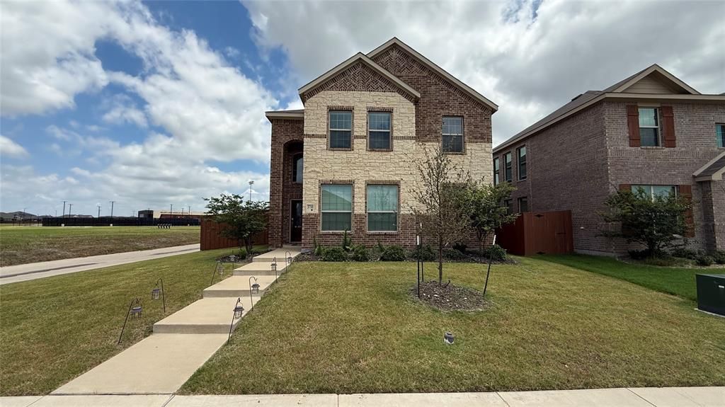 3750 Honey Daisy Drive, Crandall