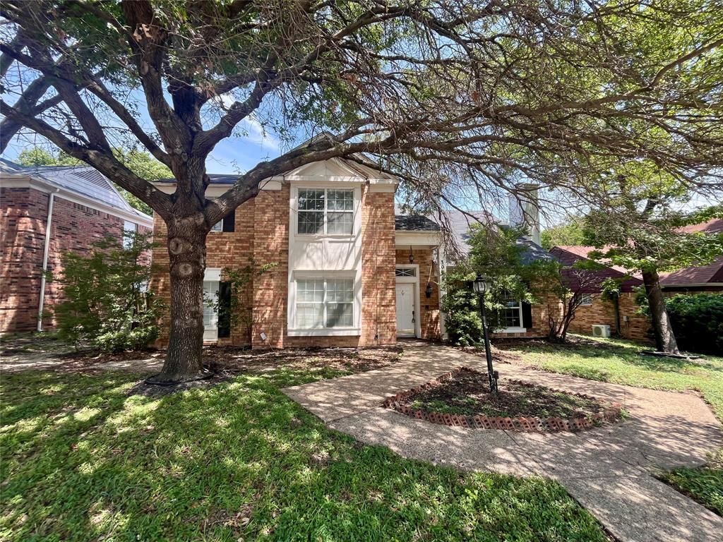 304 Trees Drive, Cedar Hill