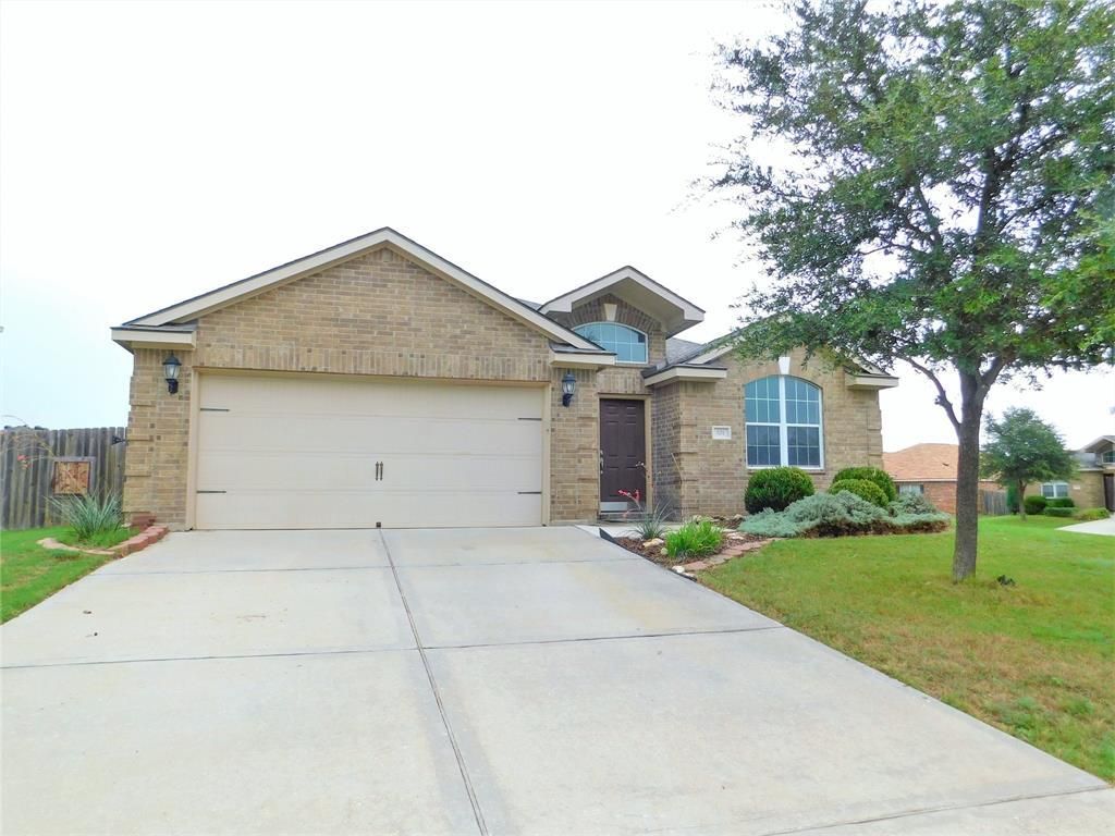 101 Kincaid Drive, Sanger