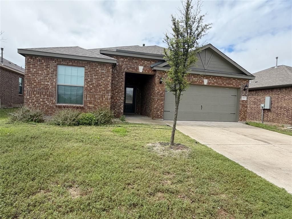 213 Aceves Court, Anna