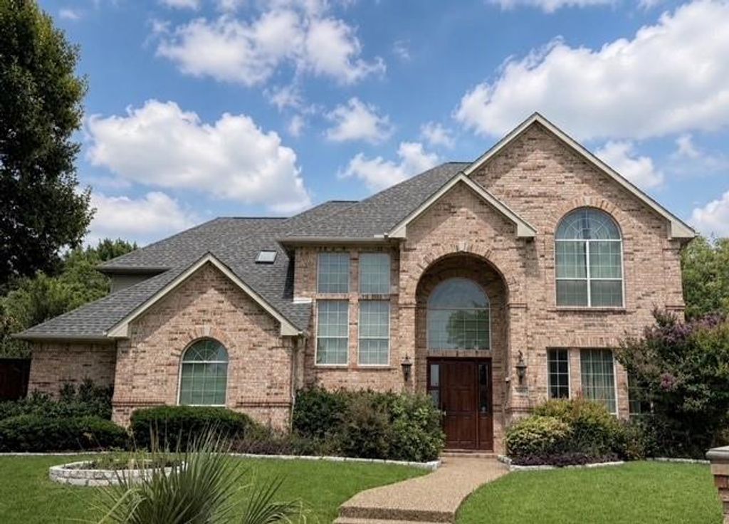 5001 Albany Drive, Plano