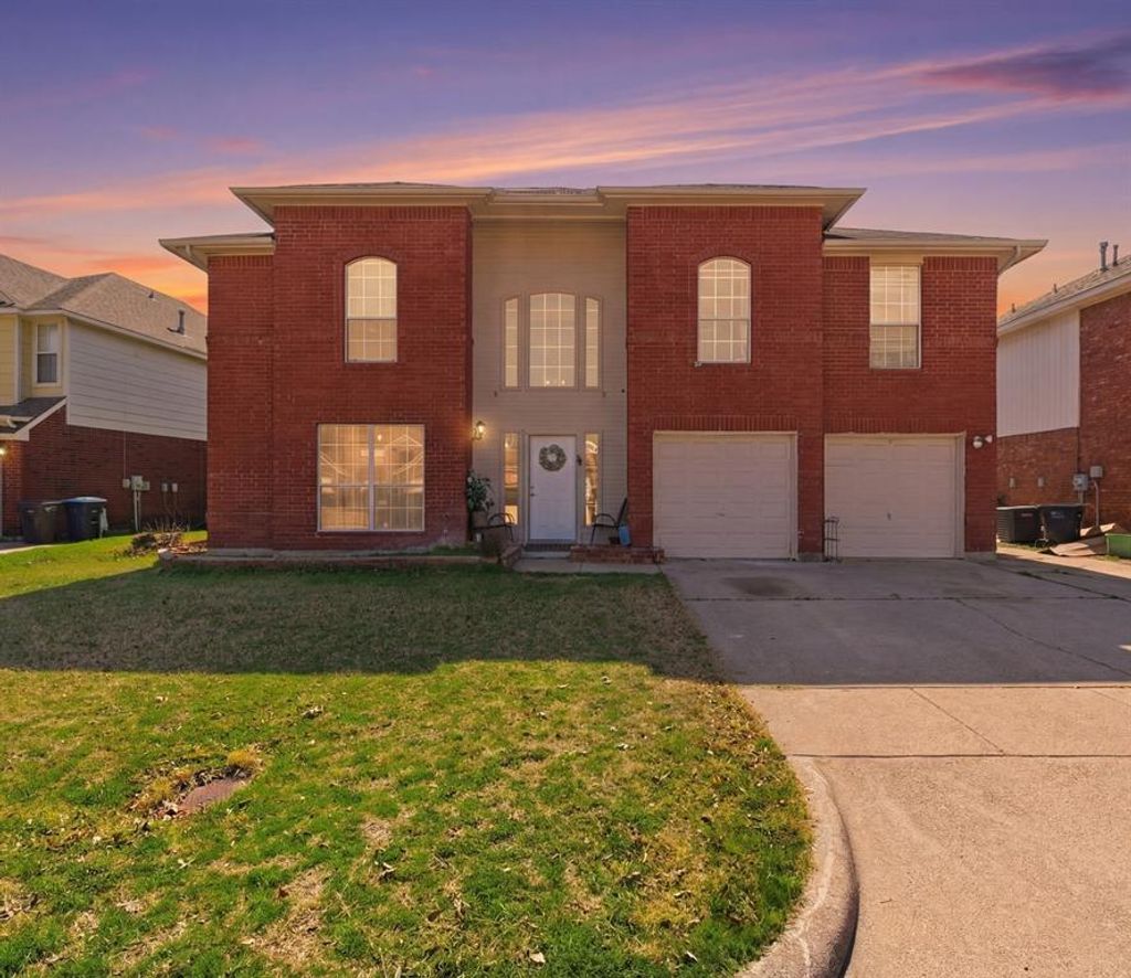 3528 Paladin Place, Fort Worth