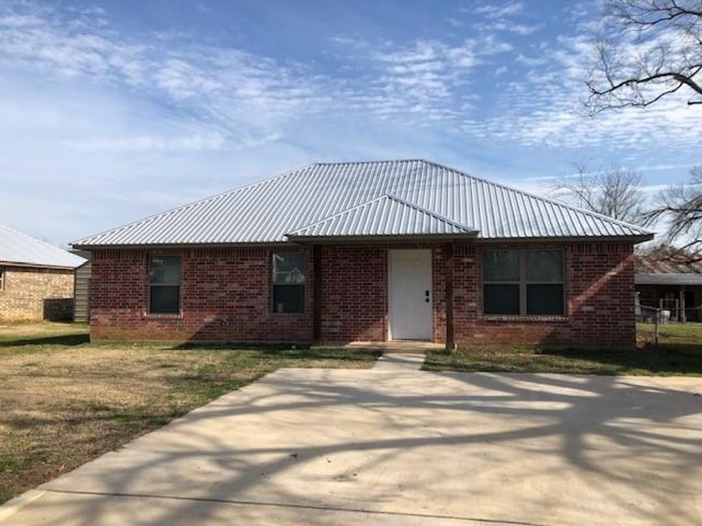 104 Boston Street, Whitesboro